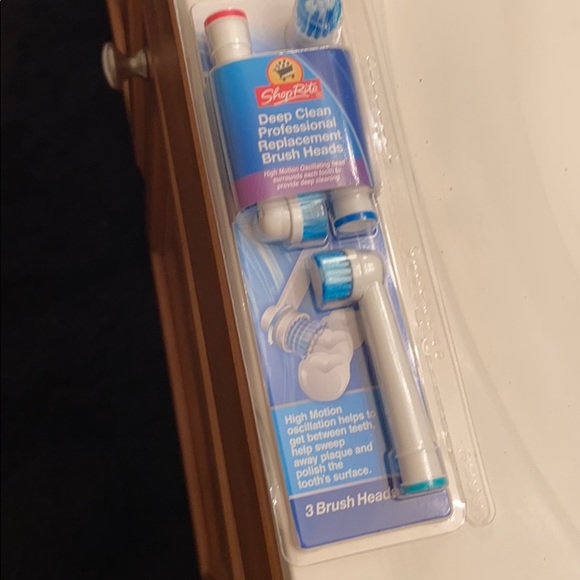 New Electic Tooth Brush Heads - Picture 1 of 4